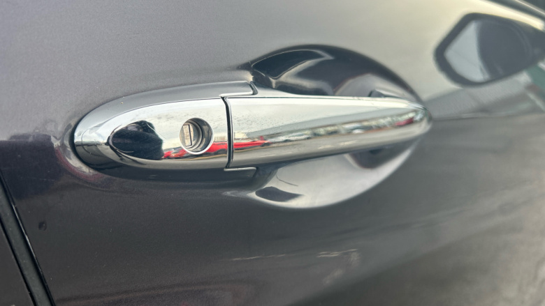 Honda HR-V 1.5 i-VTEC SE CVT 5dr Petrol Hatchback